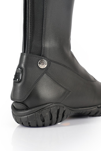 SG_foto F70700 absolute black_spur rest.jpg